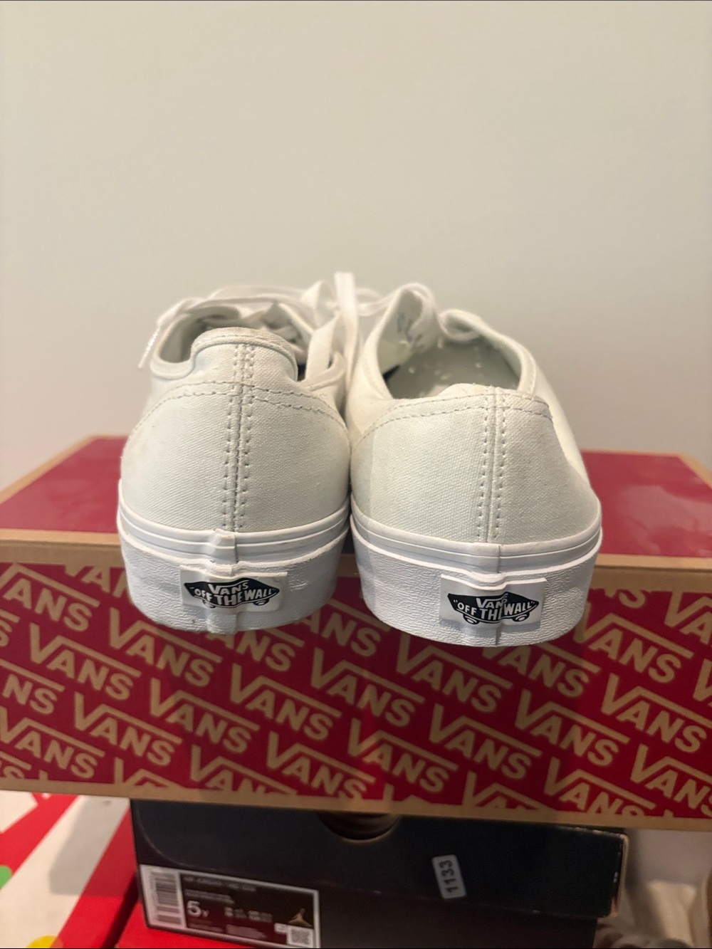 Vans White Canvas Low-Top Sneakers - Picture 2 of 4